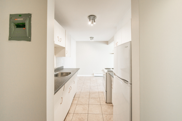 Alexander Apartments