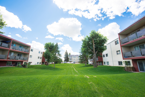 Raleigh Square Apartments