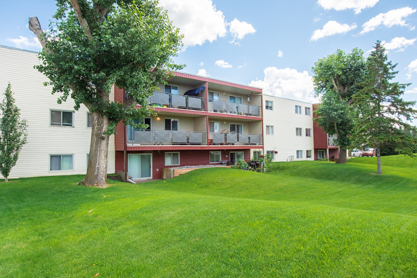 Raleigh Square Apartments