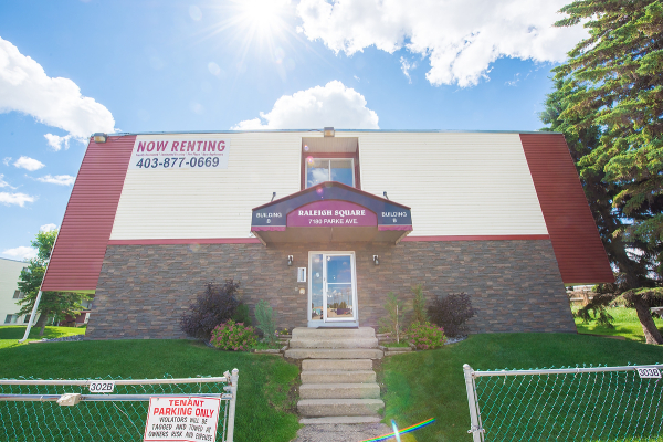 Raleigh Square Apartments