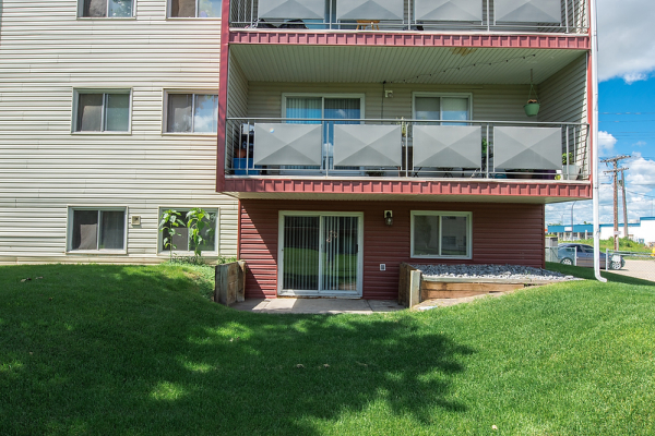 Raleigh Square Apartments