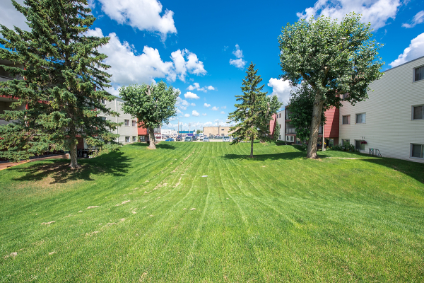 Raleigh Square Apartments